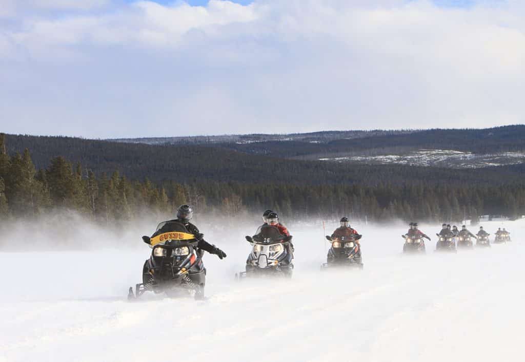 Advantages of a Guided Snowmobile Tour